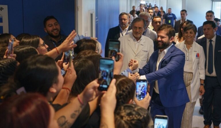 Pdte. Boric inauguró nuevo Hospital de Curicó: “La salud tiene que ser un derecho, no un negocio”