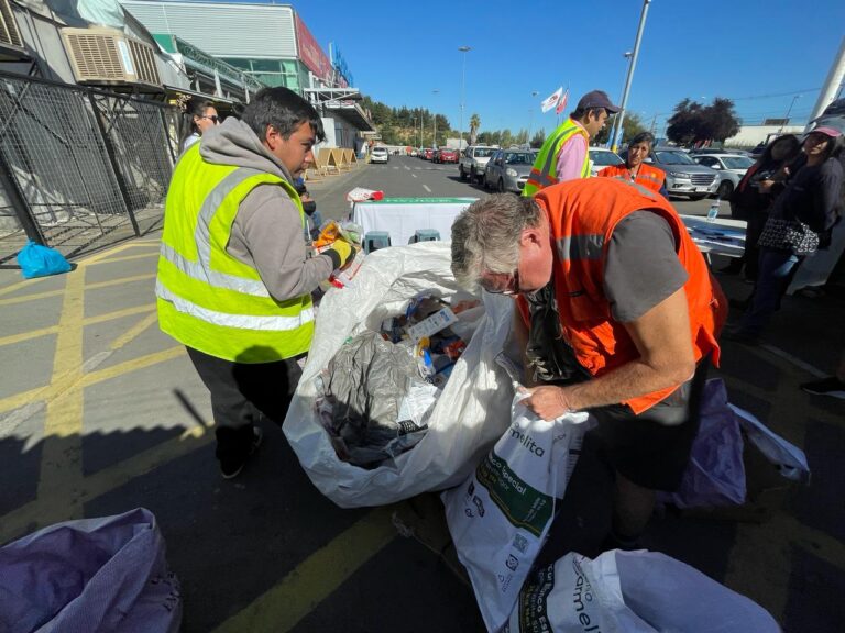 Curicó: Recicladores de base de avanzan en proceso de certificación que exige la Ley Rep