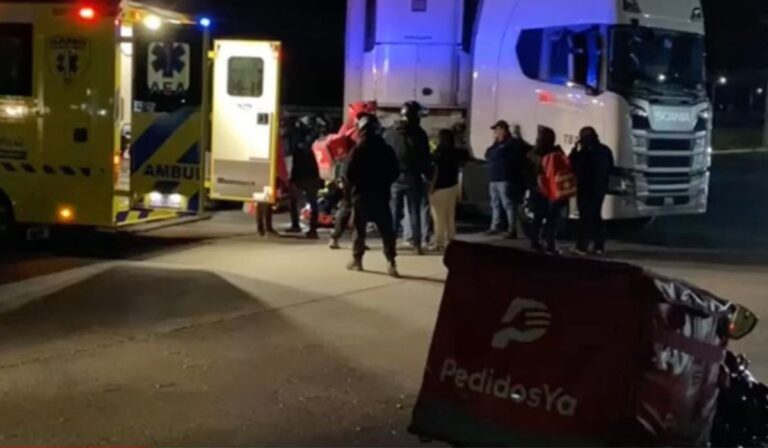 Repartidor de Pedidos Ya falleció tras ser atropellado por un camión en Talca