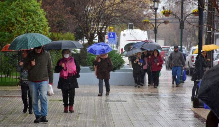 Lluvias y chubascos de nieve en el Maule: Conoce cuándo lloverá en tu provincia