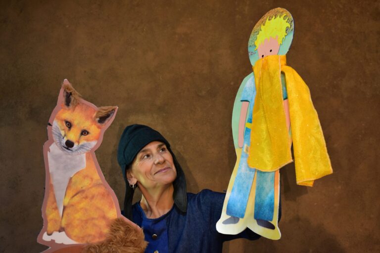 “Cuentos circulantes” y sus marionetas llegarán a escuelas rurales de la región del Maule