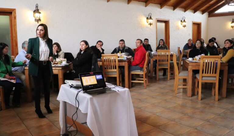 Trabajadores y empleadores participaron en reuniones informativas sobre derechos laborales