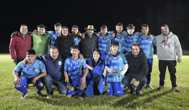 Gobierno Regional ilumina el camino del deporte en Pencahue