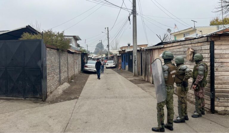 Talca : Allanamiento deja 11 detenidos y 8 mil dosis de droga incautada