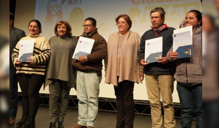 Provincia de Curicó: 368 familias recibieron un subsidio habitacional