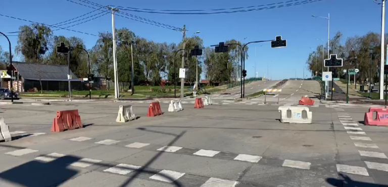 ¡Al fin conectados! Habilitan puente que une calle 1 Oriente con Maule Norte
