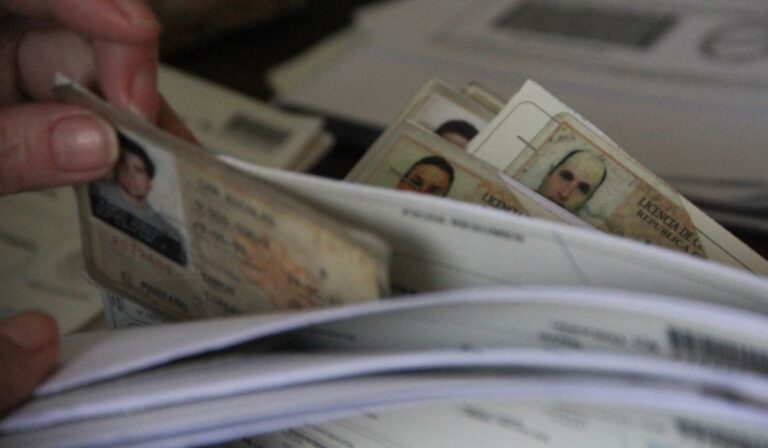 Condenan por cohecho a exconcejal y trabajadores de municipalidad de Pencahue