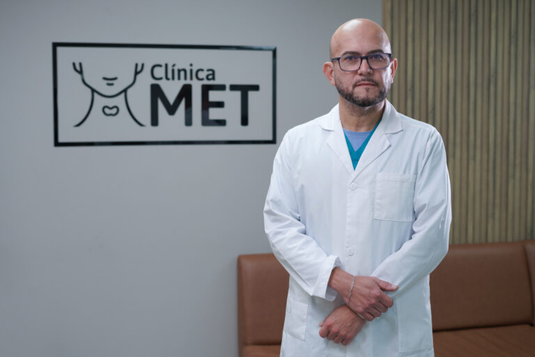 ¿Cuándo debo llevar a mi hija al Ginecólogo Infantil?