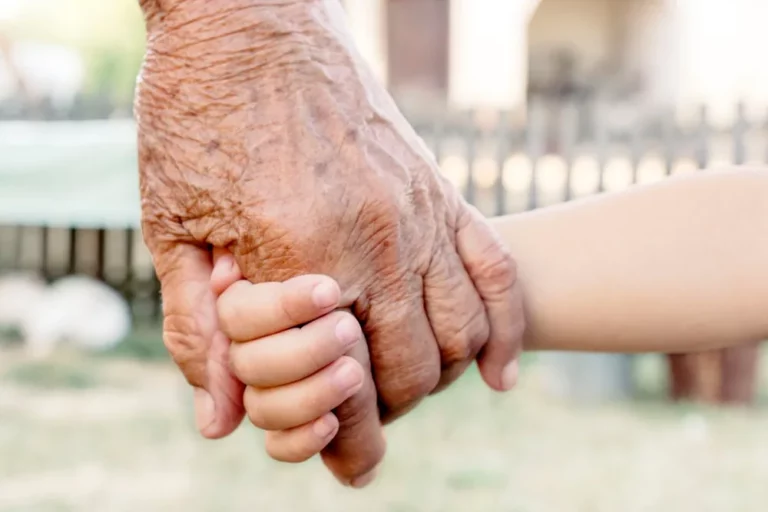 ¡A los tatas! Hoy se celebra el día de los abuelos
