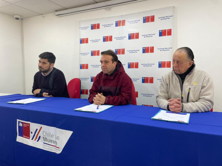 Fortaleciendo la inclusión: Mindep-IND firmó colaboración con Club de Sordos de Talca