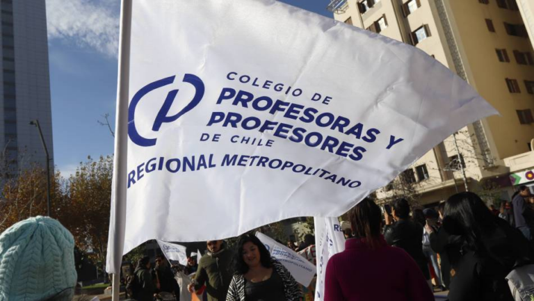 Profesores anuncian paro y marchas: Exigen fin de violencia y acoso en colegios