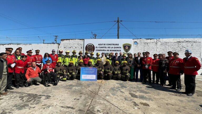 Linares: Entregan terreno para nuevo cuartel de Bomberos a la Quinta Compañía