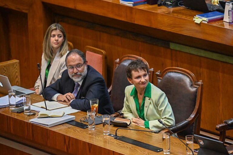 Cámara de Diputados rechaza acusación constitucional contra Carolina Tohá