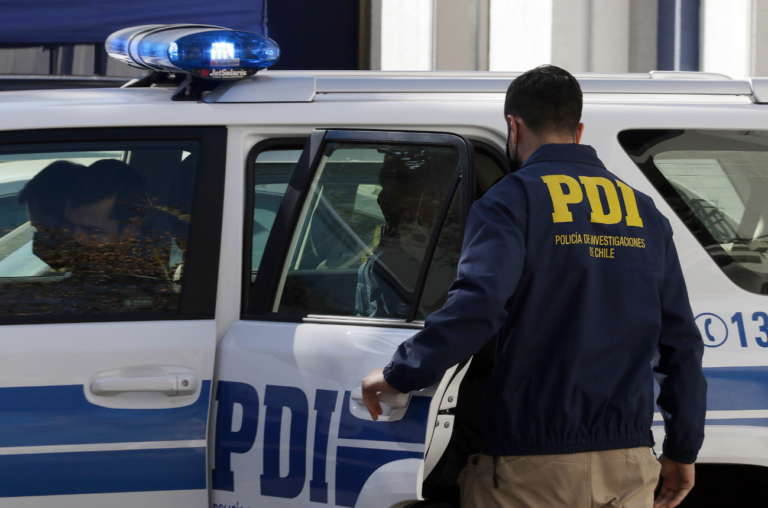 Falso billete de lotería: PDI detuvo en Linares a banda que estafaba personas mayores