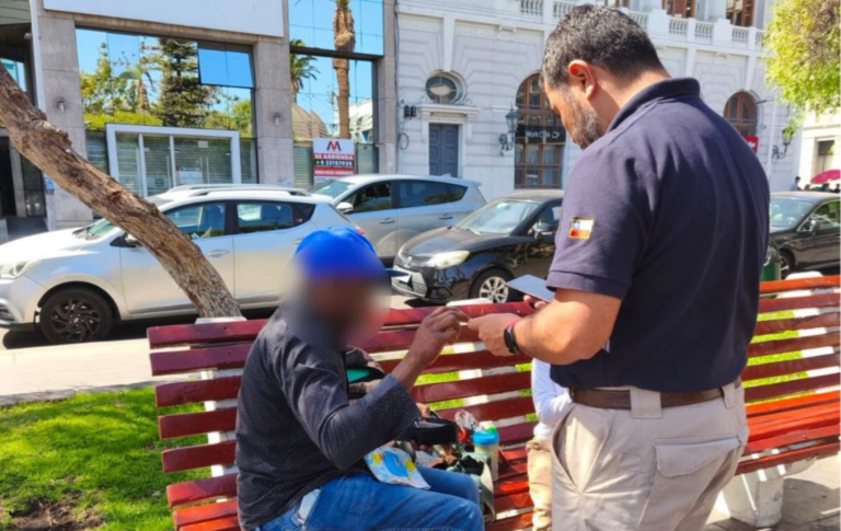 Fiscalización a extranjeros en Curicó deja 12 denunciados y 2 expulsados del país