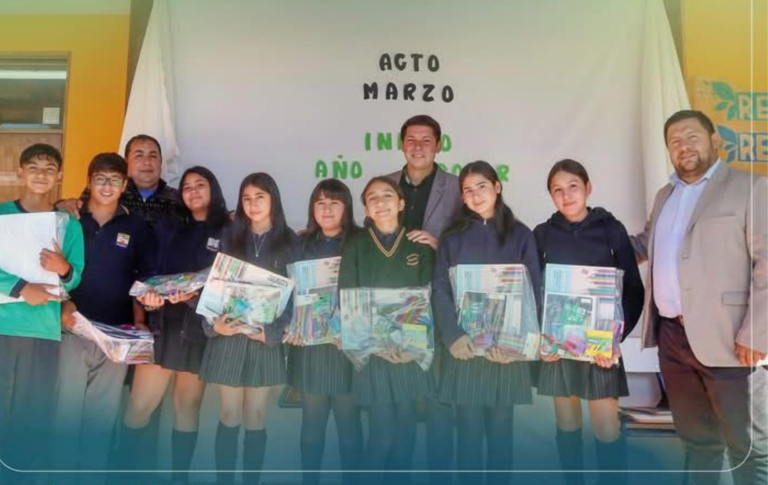 Premio internacional reconoce la educación de excelencia en escuela de Boyeruca