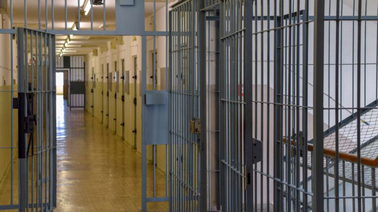Padre e hijo son baleados en Longaví tras discusión: autor fue detenido y quedó en prisión preventiva