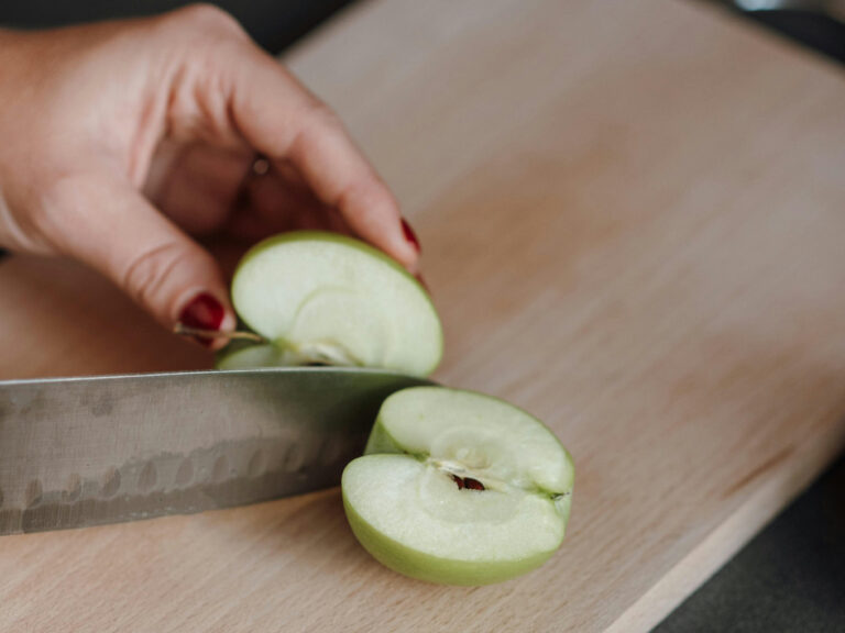 Frutas y verduras con cáscara: más fibra y salud, según experto nutricionista