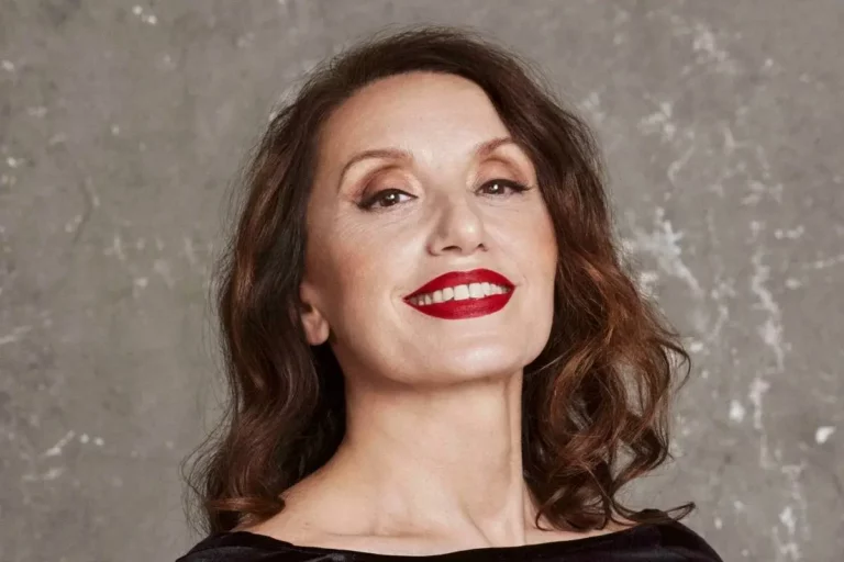 Luz Casal regresa a Chile con gira íntima y emotiva: anunció conciertos en cuatro ciudades