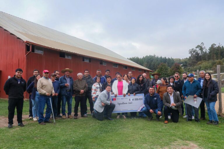 Vichuquén apuesta por el desarrollo agrícola con millonario respaldo de INDAP