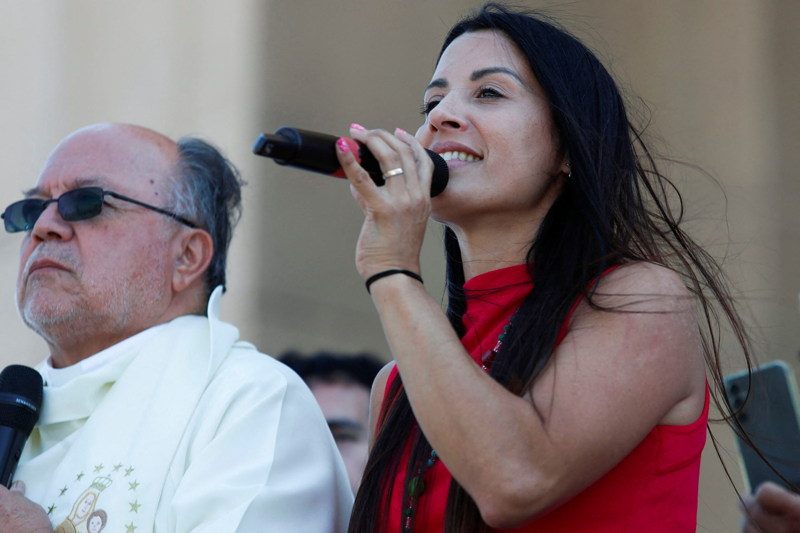 La “sanadora de Rosario” regresa a Chile: se presentará gratis en Curicó