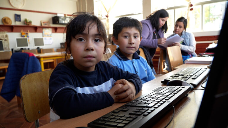 ¡Todas conectadas! Escuelas de SLEP Maule Costa ya tienen cobertura total de internet