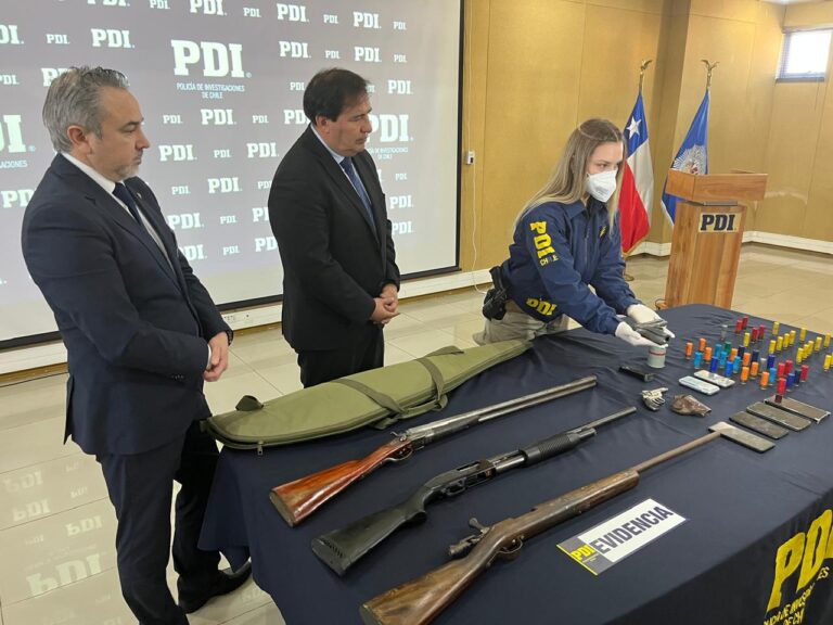 Clan familiar es detenido en San Clemente: incautaron armas, drogas y municiones