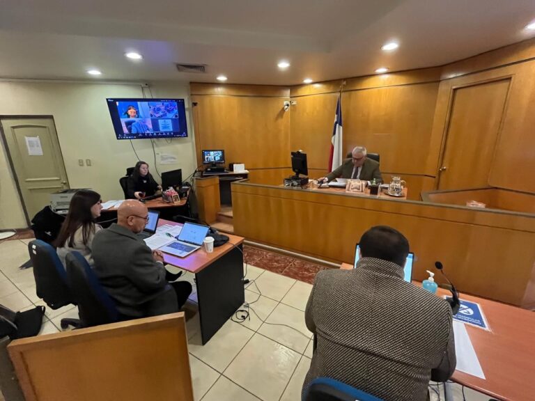 Prisión preventiva para mujer acusada de parricidio en Talca: apuñaló a su expareja en el tórax