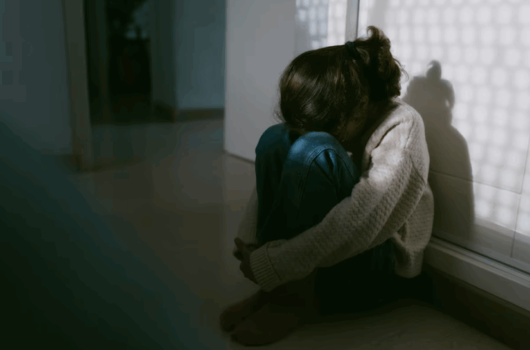 Condenan a 13 años de cárcel a hombre por abuso sexual contra menor en Talca