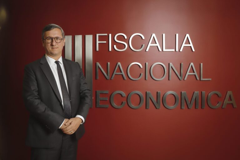 FNE refuerza control sobre colusiones y operaciones de concentración
