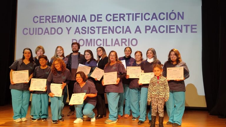 SENCE Maule certificó a más de 140 personas en oficios, con foco en cuidado domiciliario