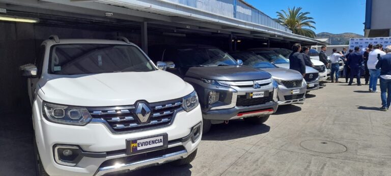 “Operación Duplicados” desbarata banda dedicada al robo y clonación de autos de alta gama en Linares