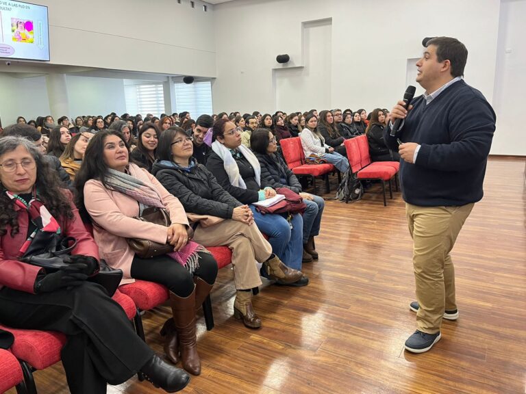 Red de Escuelas Especiales realiza jornada autogestionada en Talca