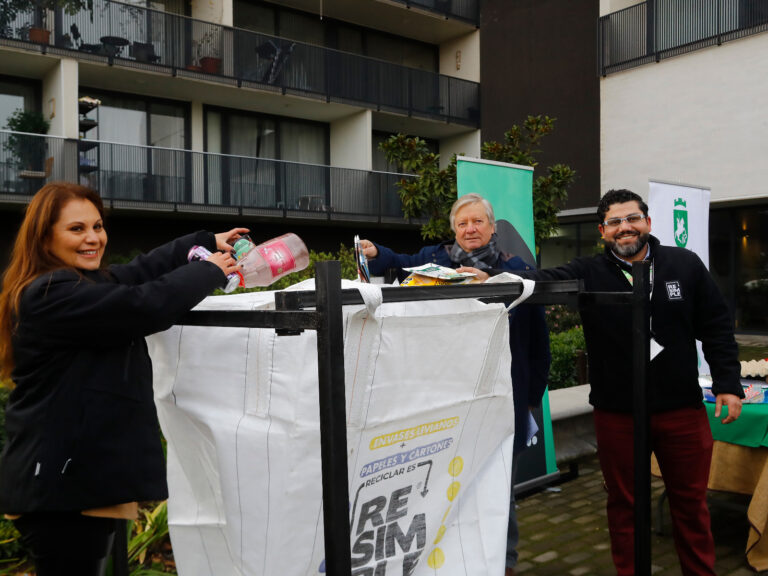Curicó avanza en reciclaje: edificios se suman al sistema ReSimple