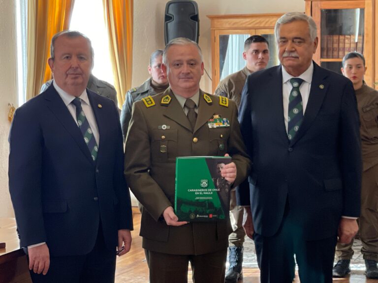Presentan en Talca libro sobre los hitos de Carabineros de Chile en la Región del Maule