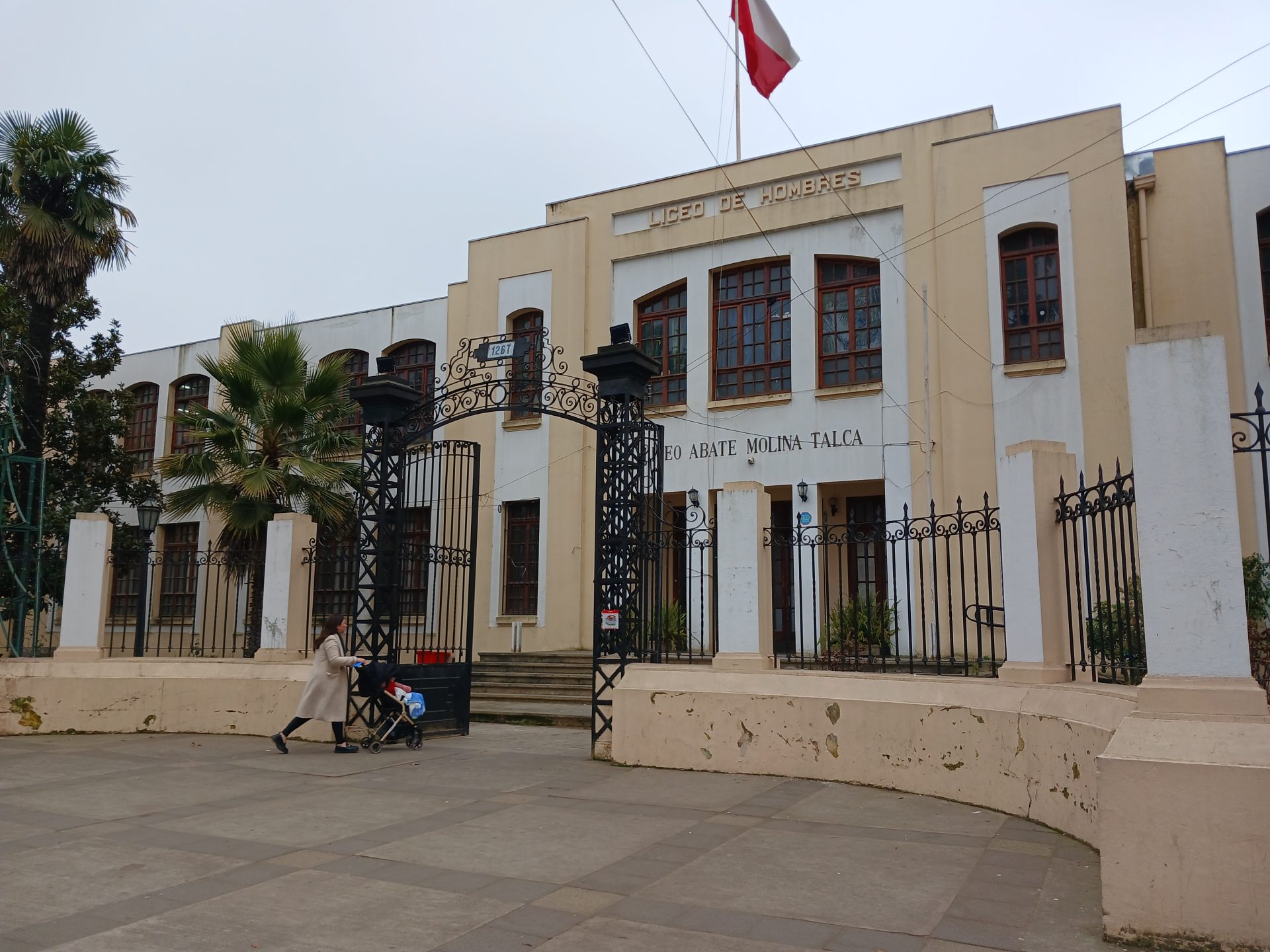 Liceo Abate Molina conmemora 198 años de historia en Talca
