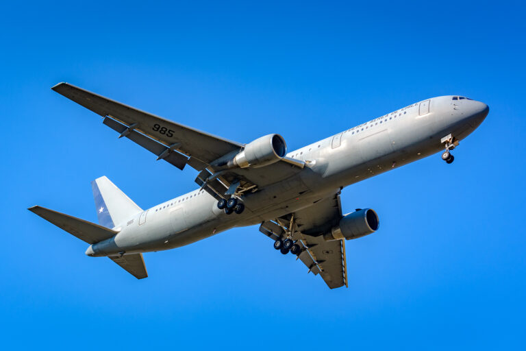 Narcotráfico en la FACh: hallan ketamina en vuelo institucional con posible vínculo al Tren de Aragua