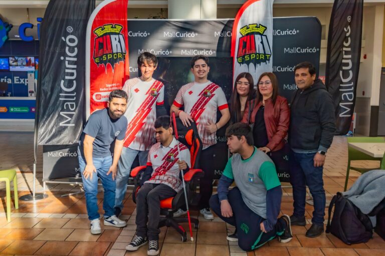 Curicó Esports integra a jugador no vidente y rompe barreras en el mundo gamer