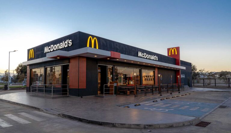 Avanza la construcción de McDonald’s y estación Aramco en Linares: abrirían a fin de año