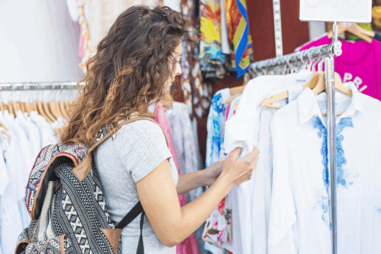 Ropa, café y música: vuelve Feria Drop a Talca con dos días de moda circular