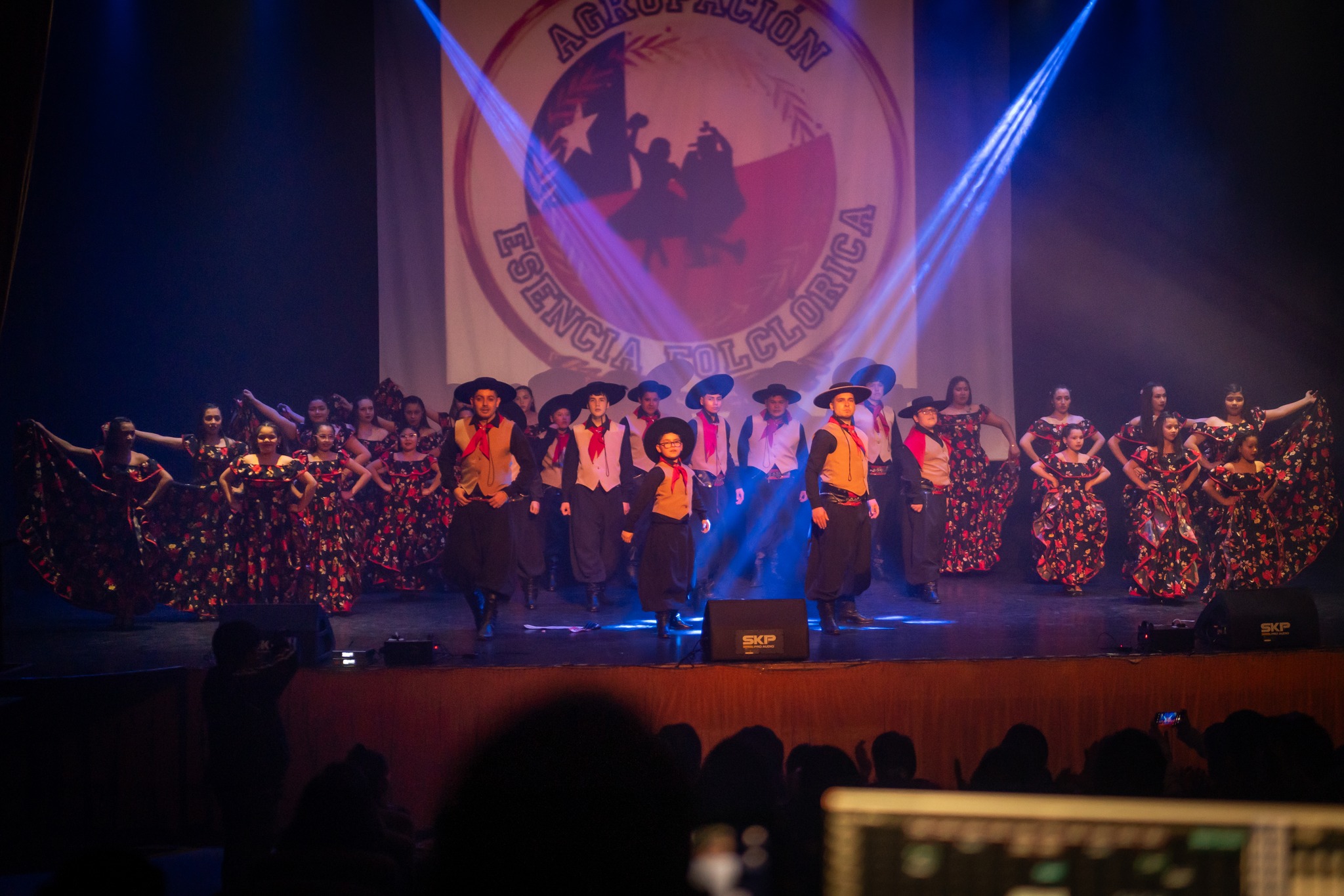 Día Mundial del Folclor en San Clemente: danza y música