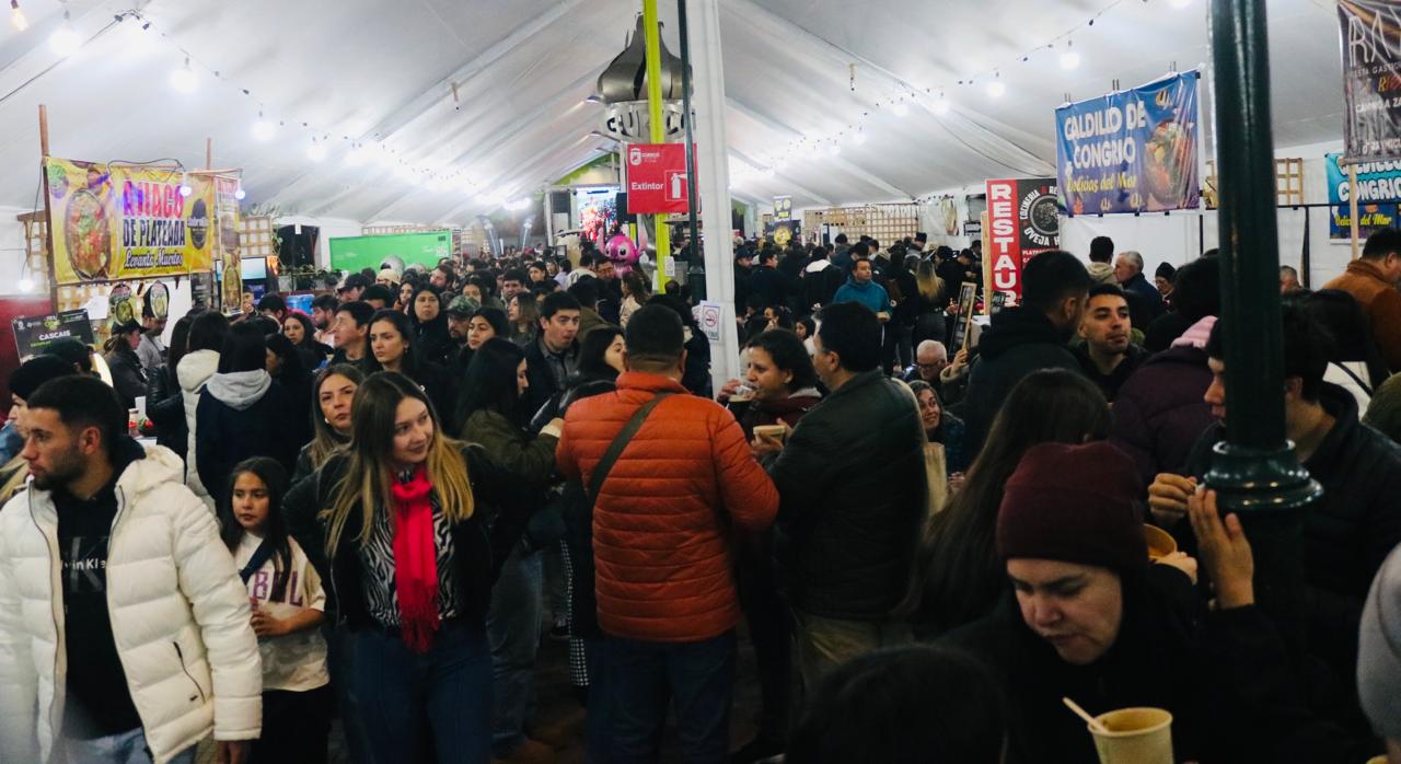 Feria de los Caldos 2025: éxito en Maule con lluvia, frío y sol