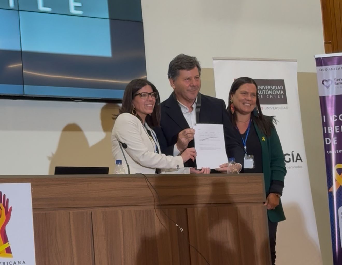 Maule destaca como referente en Suicidología