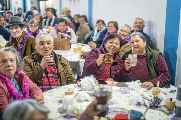Celebración Pasando Agosto para Adultos Mayores en San Clemente