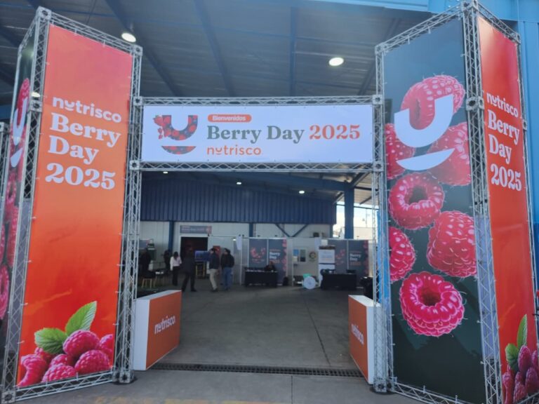 Más de 300 productores participaron en el “Nutrisco Berry Day”, encuentro que abordó las últimas tendencias de la industria chilena de berries