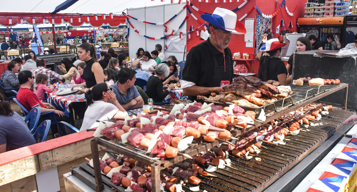 Fiestas Patrias 2025: Consejos para disfrutar sin gastar mucho