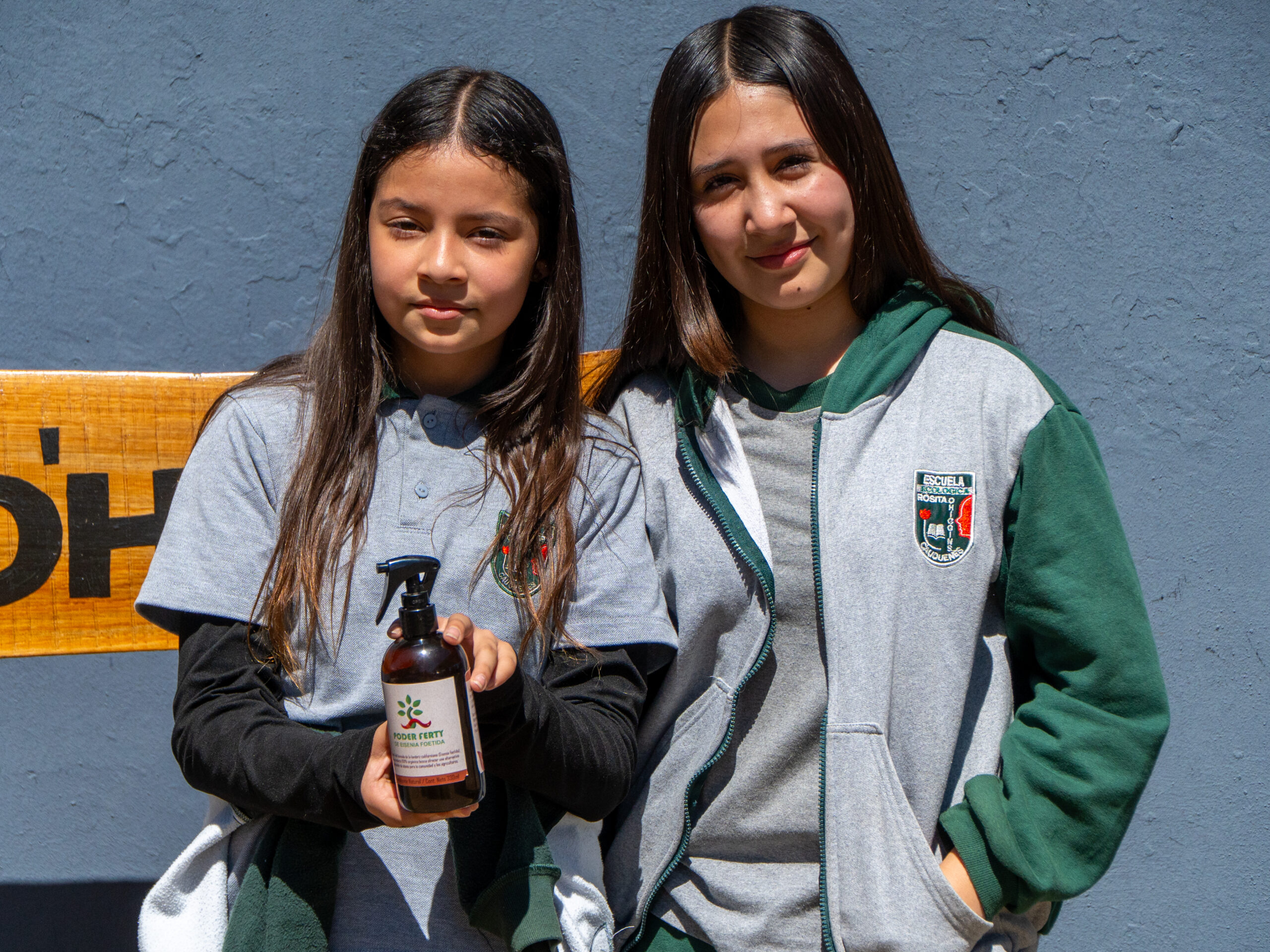 Alumnas de Cauquenes presentan Poder Ferty en Paraguay