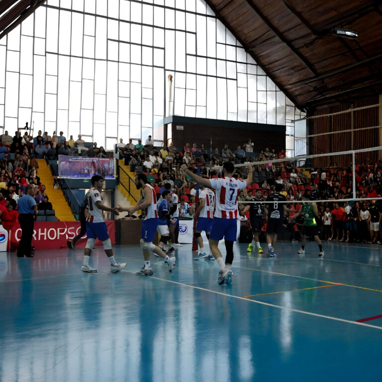 ¡Voleibol de alto nivel!: Linares va por la décima copa