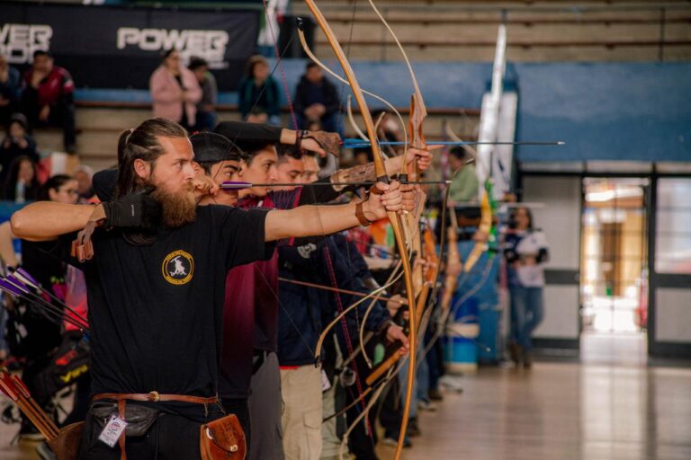 Regreso a la era vikinga: torneo de arco y museo al aire libre en Talca