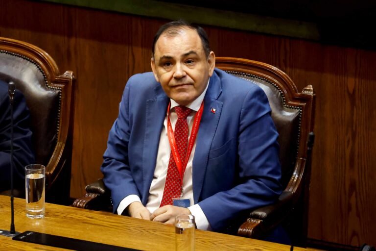 Cámara aprueba acusación contra juez Ulloa y deja su destino en manos del Senado